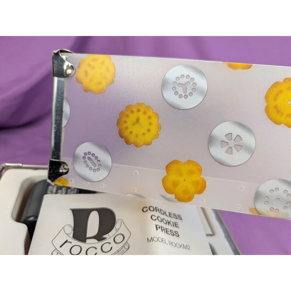 Rocco Cordless Battery Powered Cookie Press Shooter Quick 12 Disks - tested